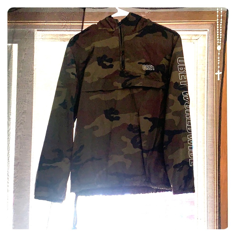 Camo obey hoodie!!